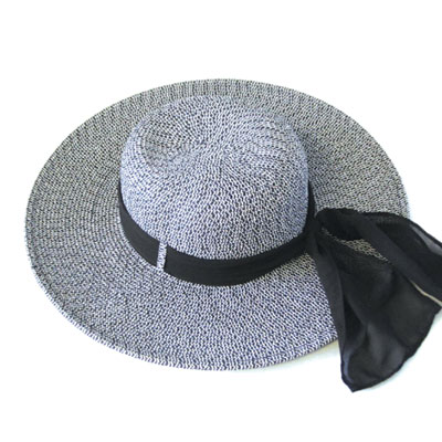 Straw hat long ribbon