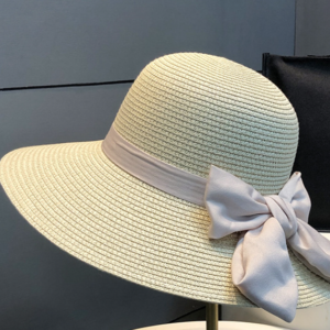 STRAW HAT